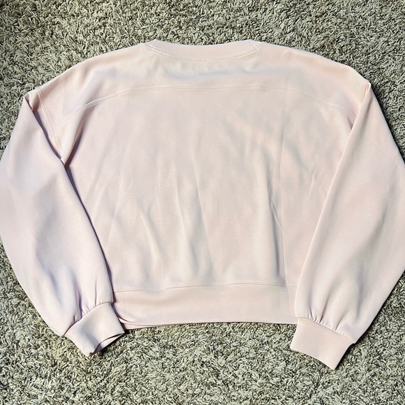 Lululemon Perfectly Oversized Cropped Crew *Softstreme - Picture 5 of 7